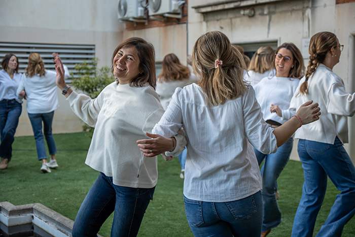 Taller de danses tradicionals per a adults